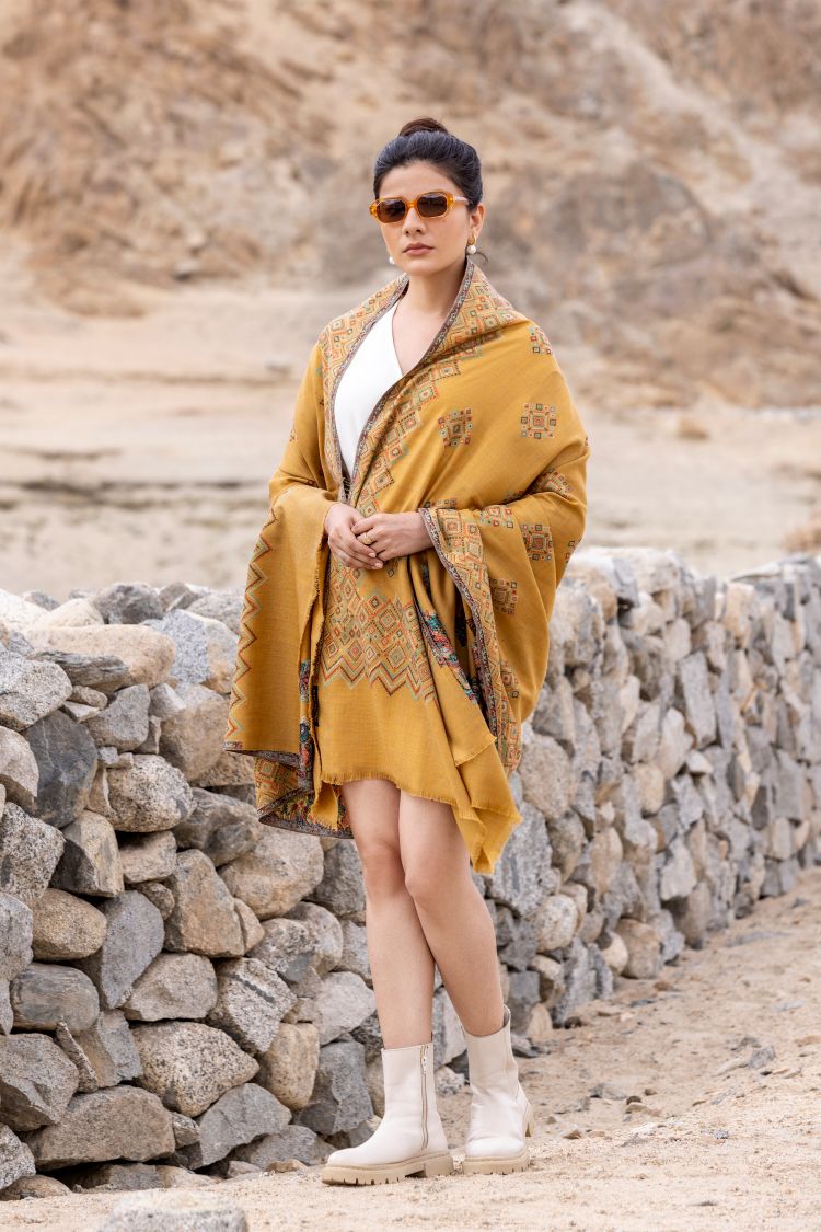 Wool Blend Traditional Jamawar Kani Shawl for Women - Amber Yellow
